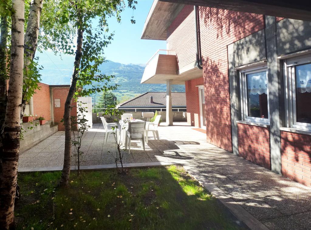 La Betulla Appartamento Confortevole Wifi E Parking Free Aosta Exteriör bild