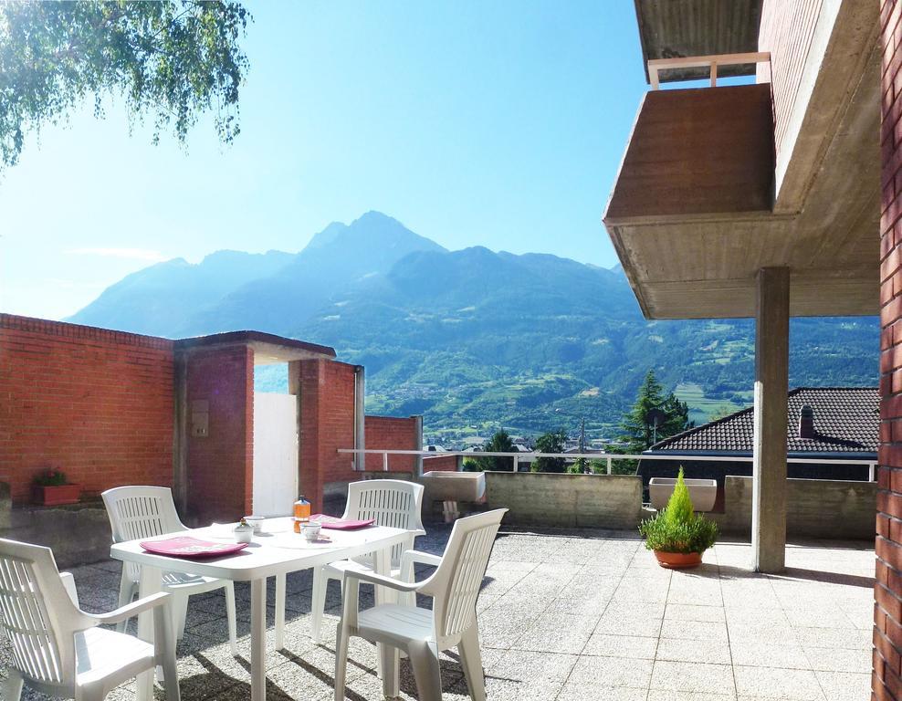 La Betulla Appartamento Confortevole Wifi E Parking Free Aosta Exteriör bild